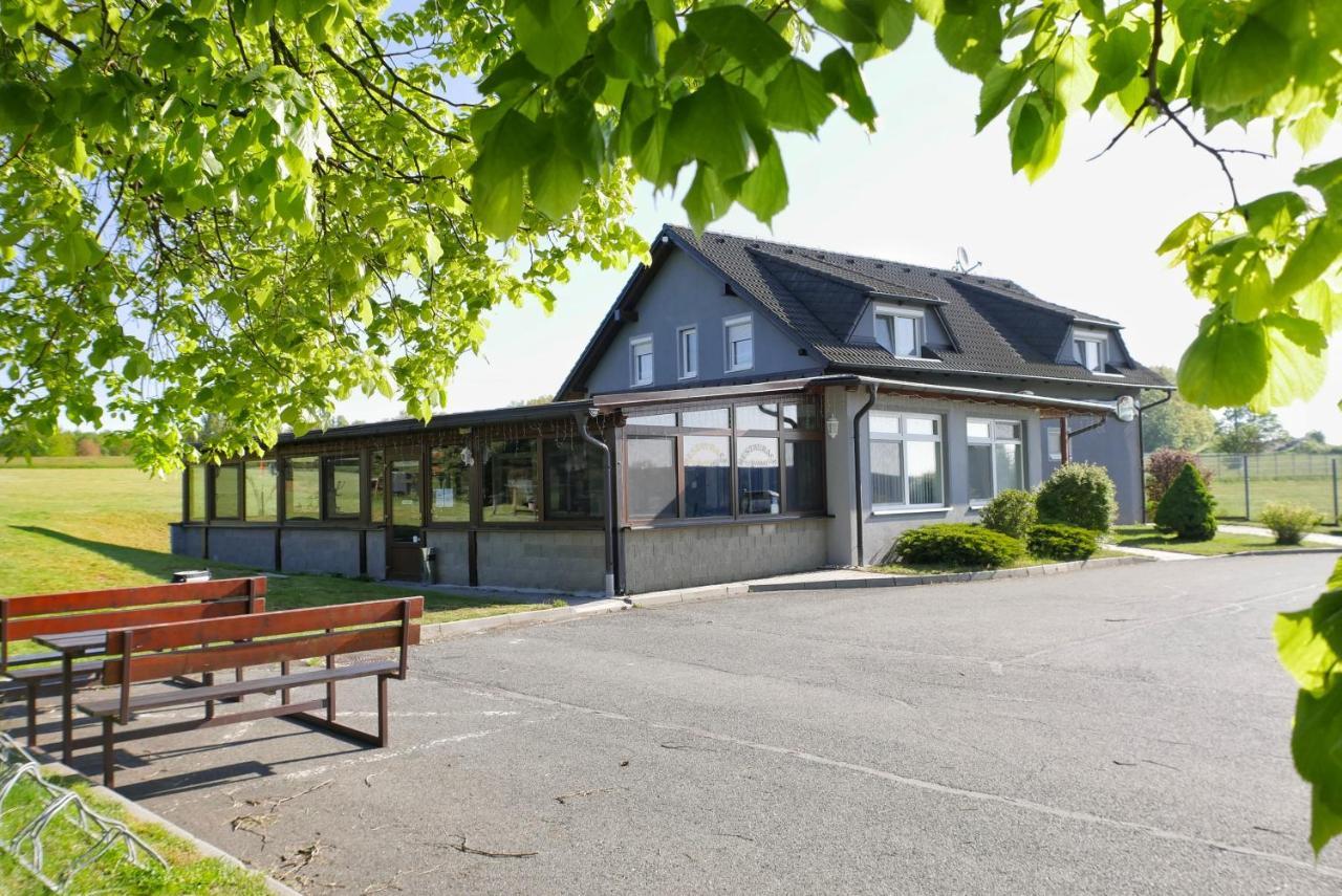 Penzion-Restaurant U Svabku Tachov  Exterior photo